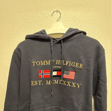 Tommy Hilfiger