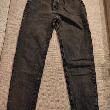 Jeans mom Bershka nero