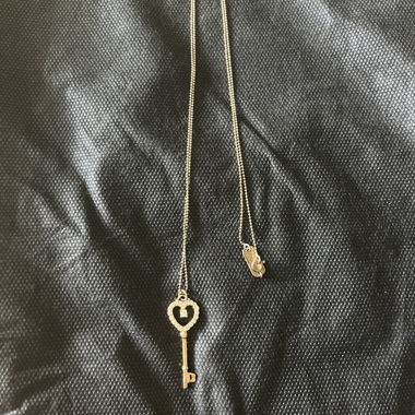 Collana Placcata Oro con Ciondolo a Forma di Chiave