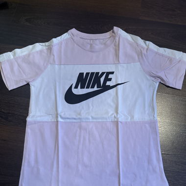 Nike Shirt - Rosa