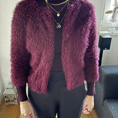 Veste en tricot duveteuse