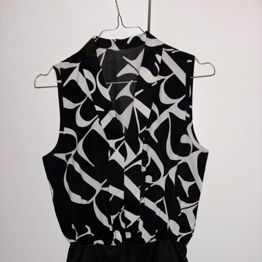 Black & whithe body