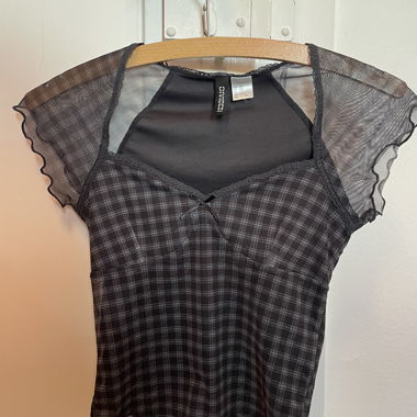 mesh top