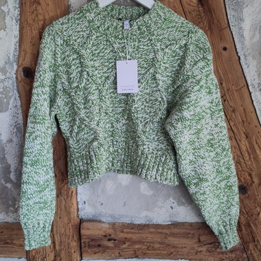 Pull tricoté & Other Stories