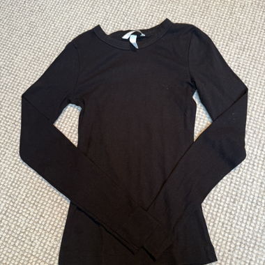 H&M Black Fitted Long Sleeve T-Shirt XS