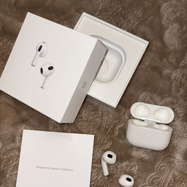 AirPods 3