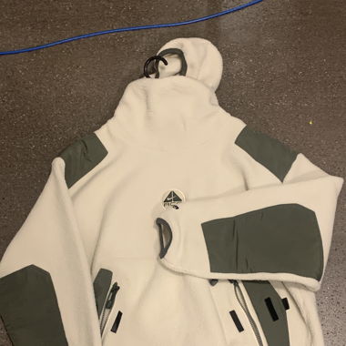 Nike ACG Ninja Fleece Weiss