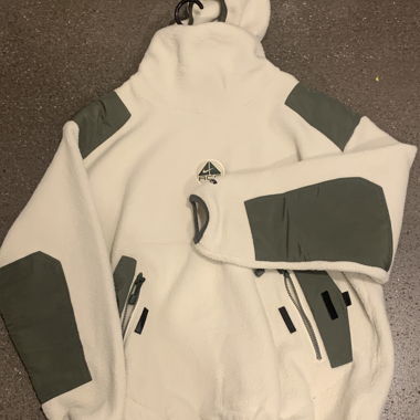 Nike ACG Ninja Fleece Weiss