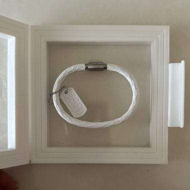 Monomania White Bracelet