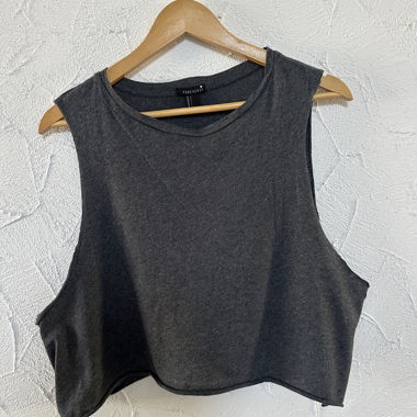Top crop senza maniche Forever 21