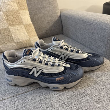 New Balance 1000 Sneaker Grösse 44