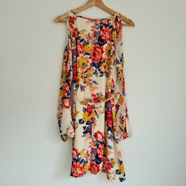 QED London Shoulder Off Floral Dress