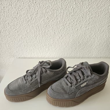 PUMA Sneaker