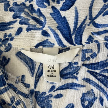 H&M Bluse mit Blumenmuster XS