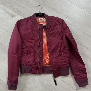 Bomber Schott