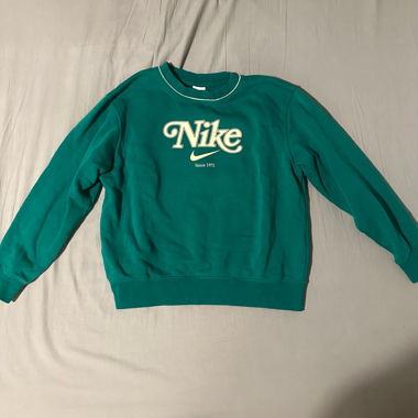 Nike Sweater