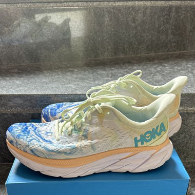 Hoka Schuhe 