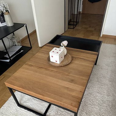 Wohnzimmer Tisch (1 Jahr) - Neupreis 369