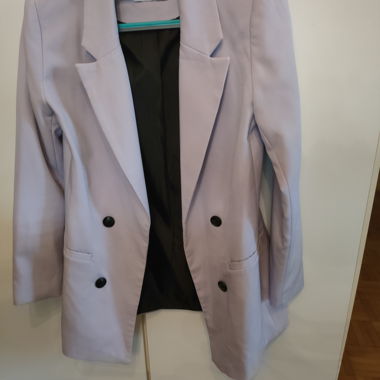 Fliederfarbener Blazer von Noisy May