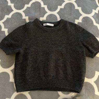 Maglione Zara in maglia a maniche corte