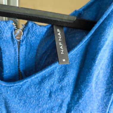 Top blu con zip Naf Naf