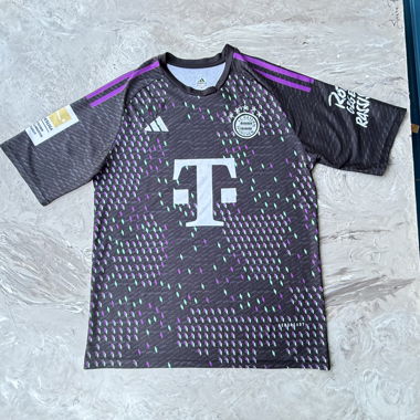 FC Bayern Munich Away Shirt