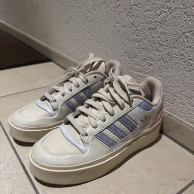 Adidas Sneaker
