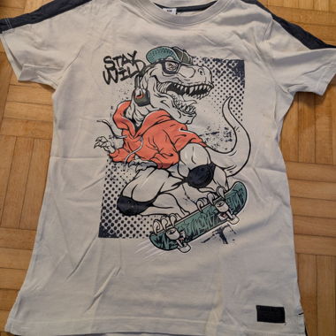 4 T-shirt