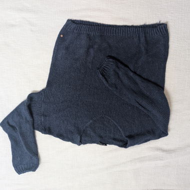Dunkelblauer Pullover 20% Mohair