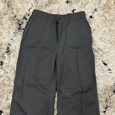 parachute pants