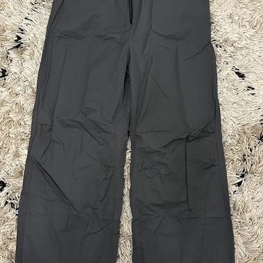 parachute pants