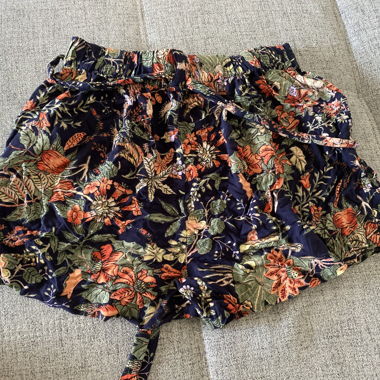 Pantaloncini con motivo