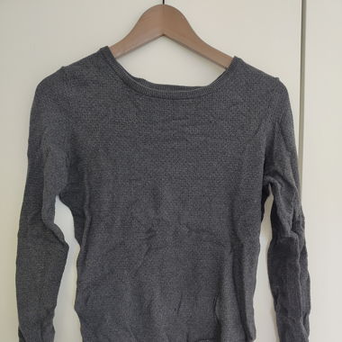 Pull gris