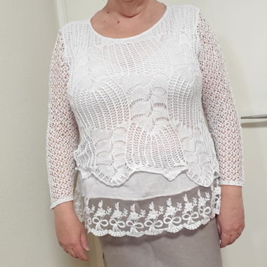 Gestricktes Spitzenoberteil, weiss