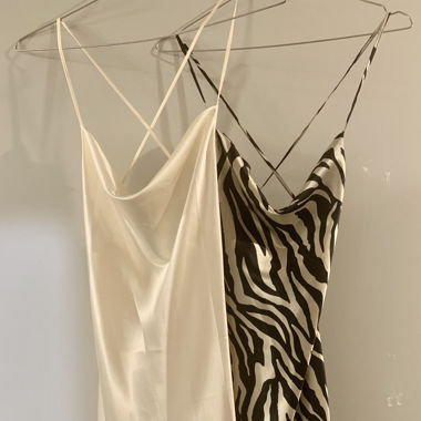 TWO SLIPDRESS SIZE XS