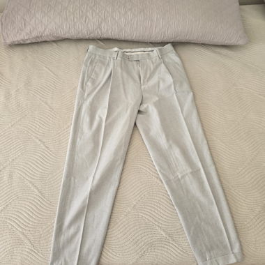 Pantaloni eleganti chiari