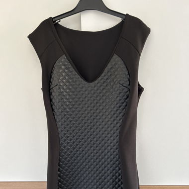 Robe noir