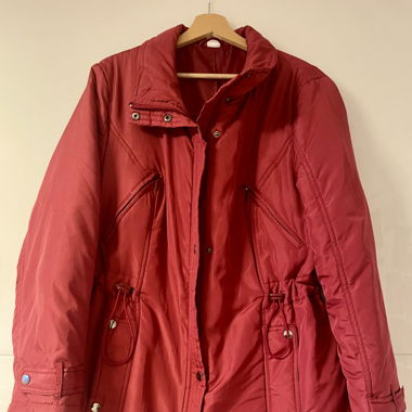 rote Damenjacke / Winterjacke