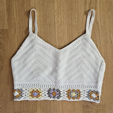 Crop top court au crochet