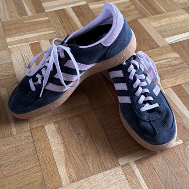 Adidas Spezial Sneakers