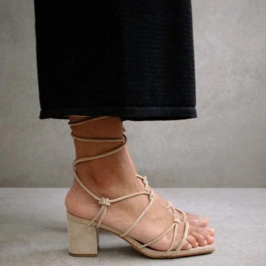 Brand new Alohas sandals 