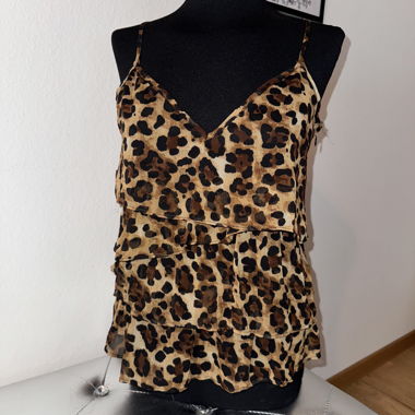 Leopard top