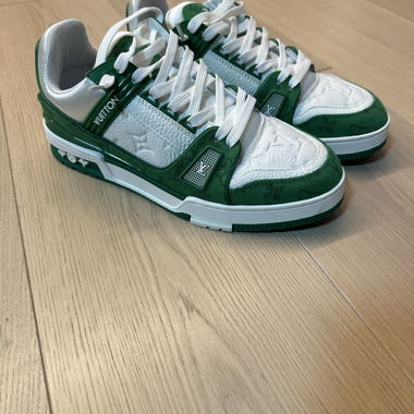 Baskets Louis Vuitton vertes