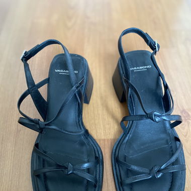 Vagabond sandals 