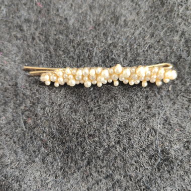 Spange mit fake Perlen 3 Fr.