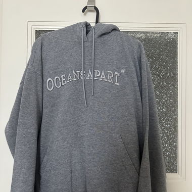 Sweat à capuche Oceansappart