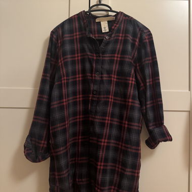 H&M kariertes Hemdkleid