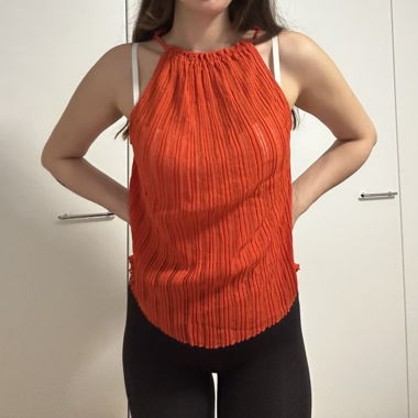 Top arancione