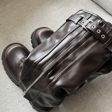 Braune Plateau-Stiefel