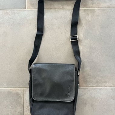 Borsa a tracolla nera da uomo